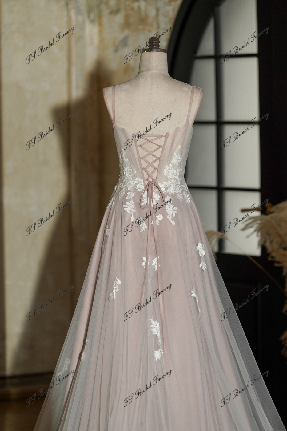 Stunning Lace Corset Bodice Prom Party Gown