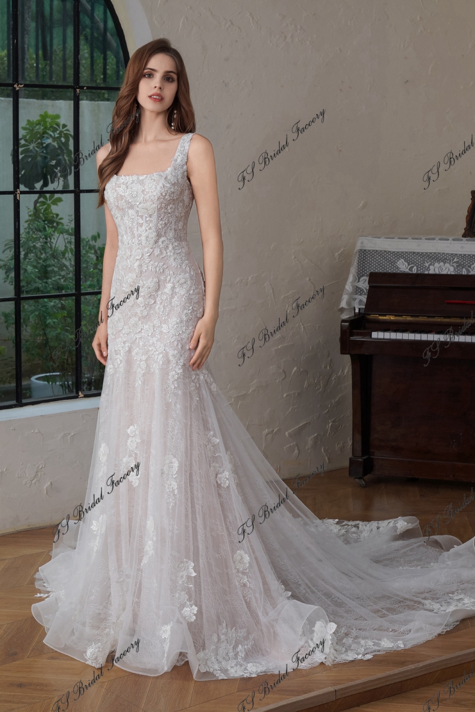 Elegant Squared Neckline Silhouette Wedding Gown