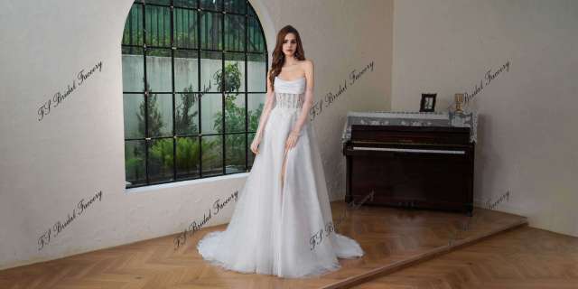 Detached Pearls Sleeve A Line Tulle Wedding Dress