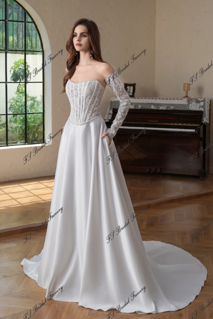 Exposed Boned Bodice Satin Skirt With Detached Lace Sleeve Wedding Gown