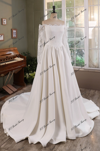 A Silhouette Lace Satin Bridal Gown With V Waist