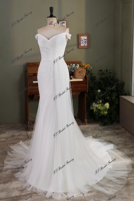 Soft Tulle Pleat Mermaid Wedding Gowns