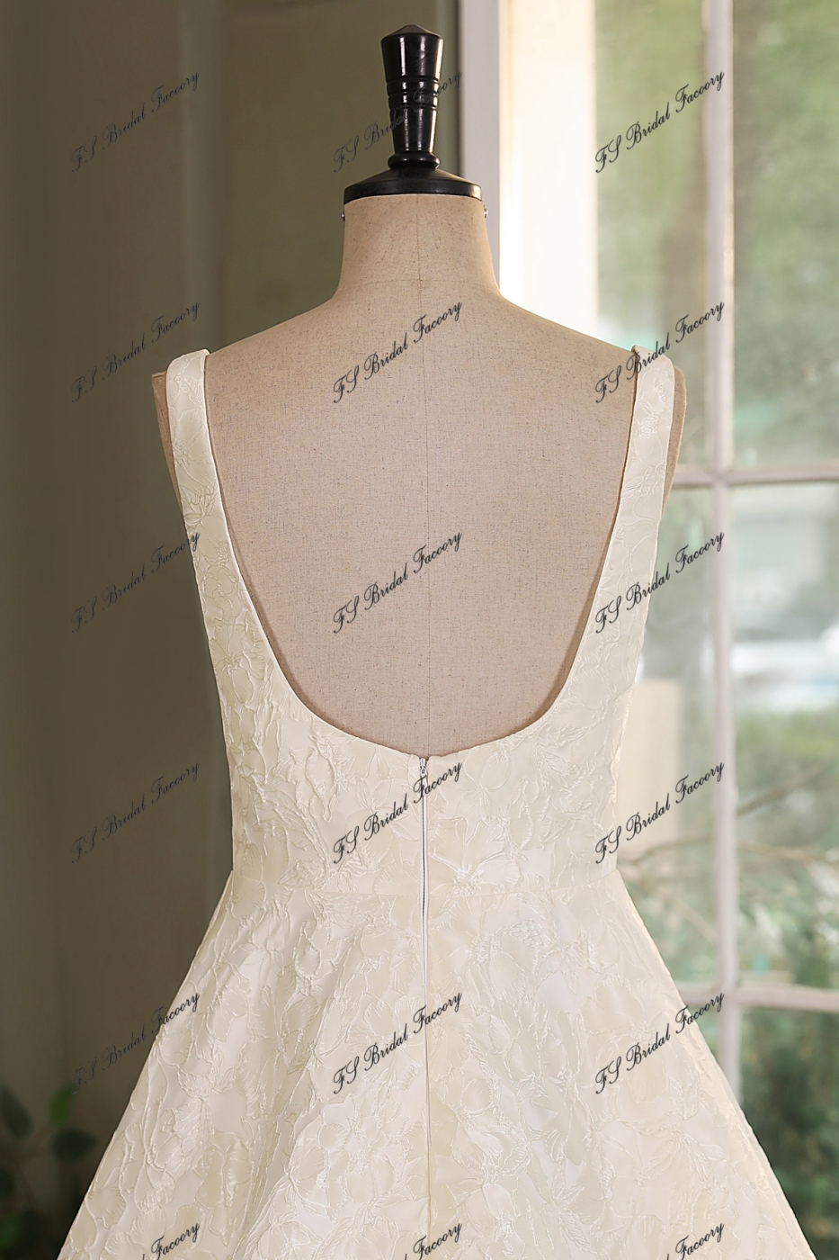 Champagne Jacquard Satin Square Wedding Gown With Pleat Slit Skirt