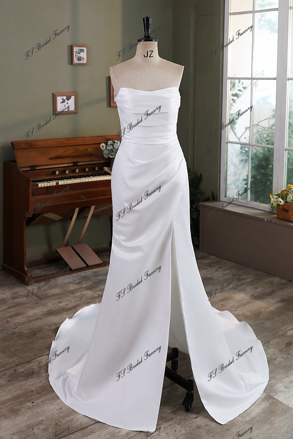 Slit Mermaid Pleat Satin Wedding Gowns