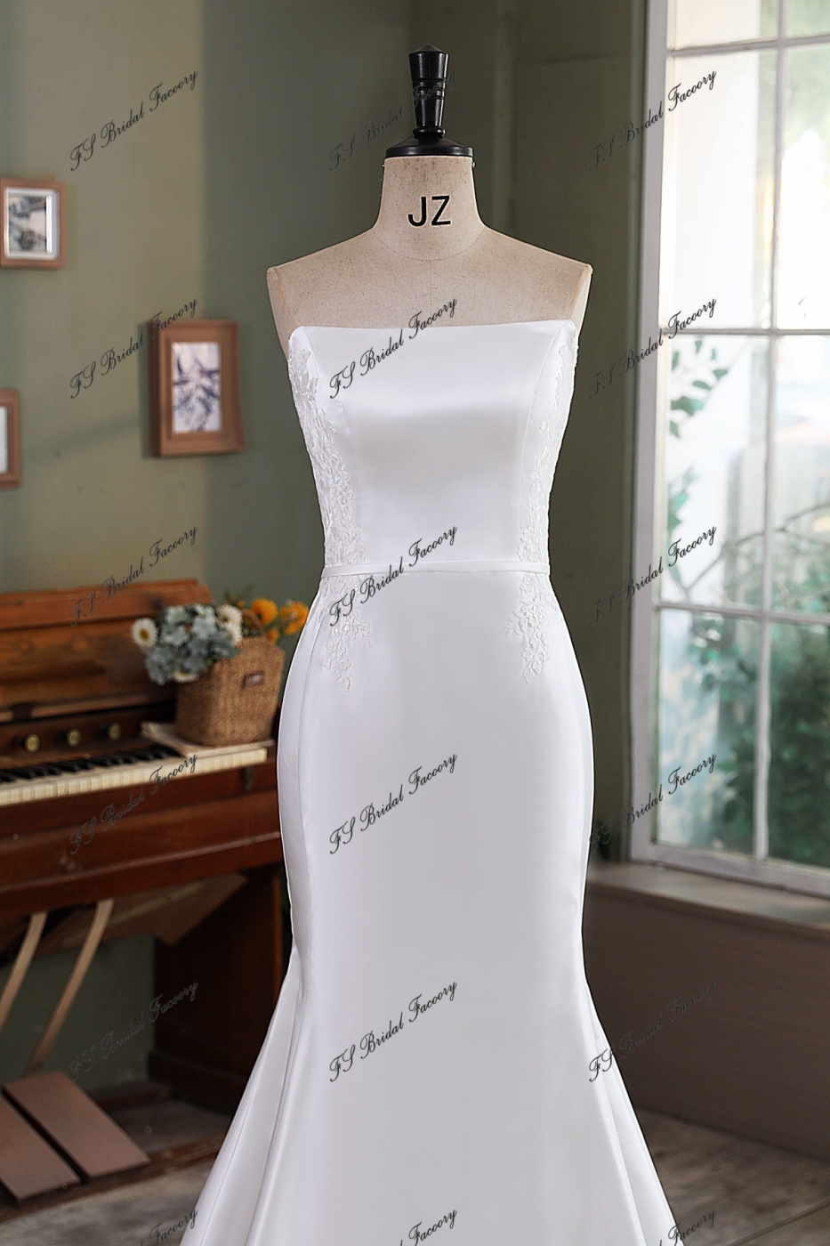 Simple Mikado Mermaid Bridal Dress With Detached Tie