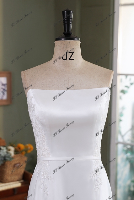 Simple Mikado Mermaid Bridal Dress With Detached Tie