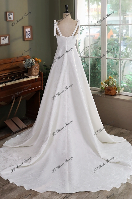 Jacquard Satin Simple Wedding Gown With Long Tie Straps