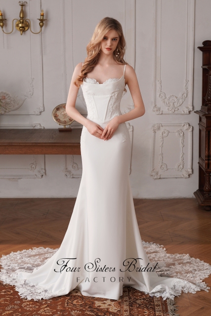 Sweetheart Neckline Long Mermaid Crepe Lace Train Wedding Dress