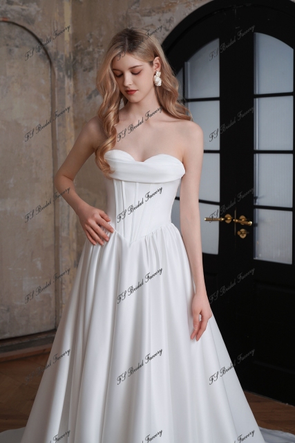 V Waist Satin A-Line Gown With Detached Sleeve