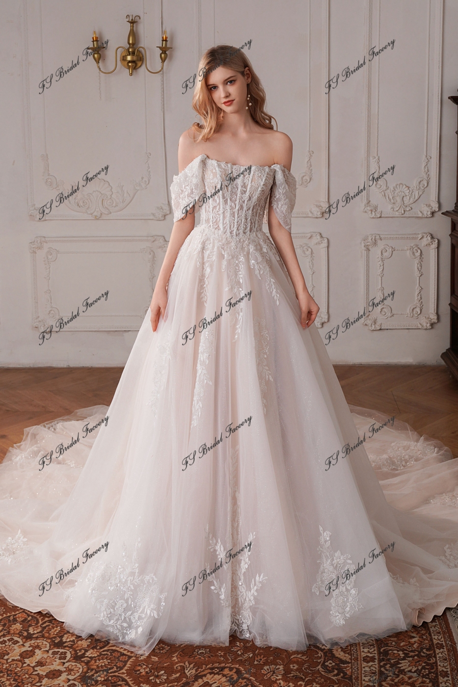 Romantic Beading Lace A-Line Wedding Dress With Detached Sleeve