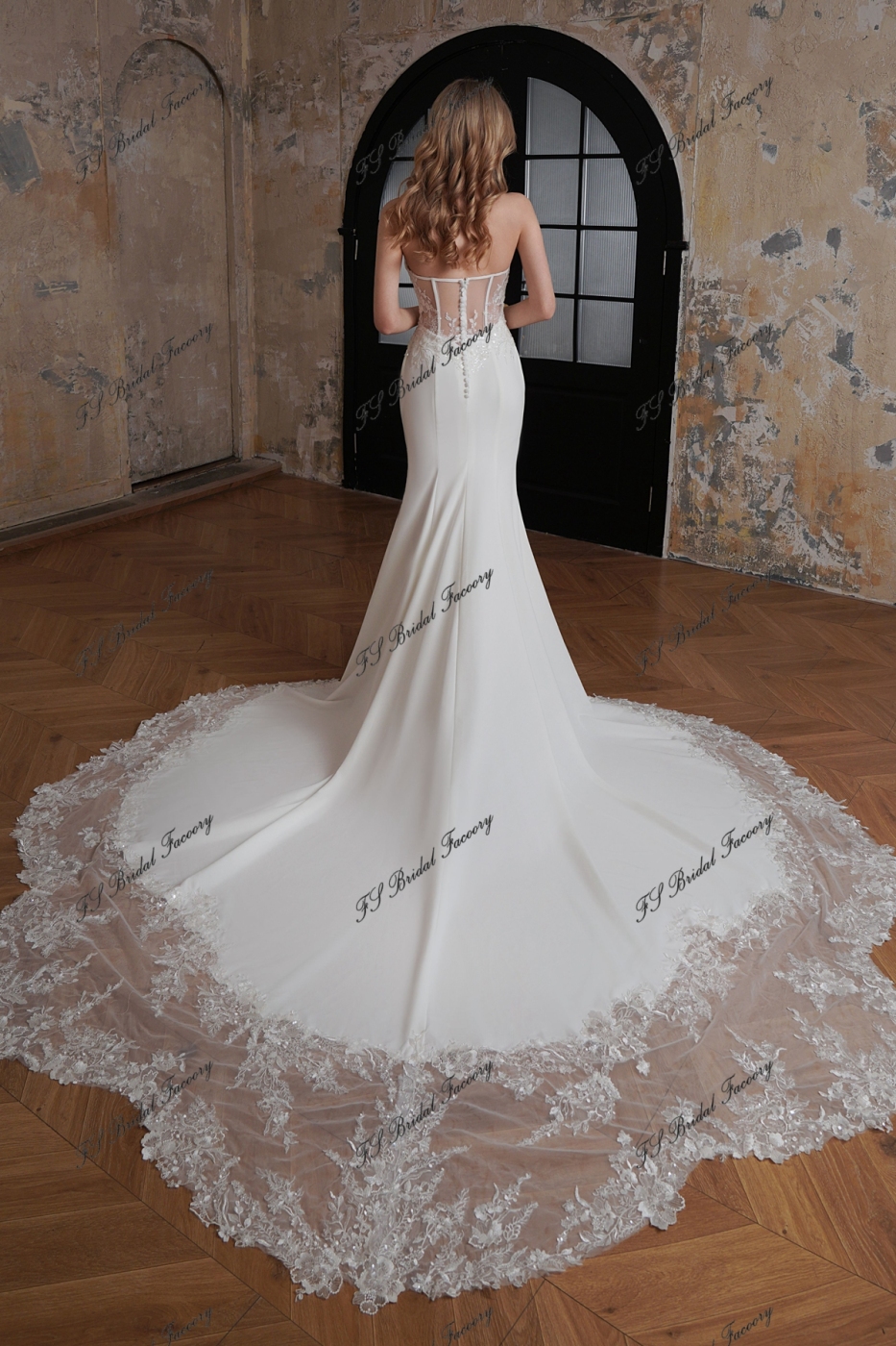 Long Mermaid Crepe Lace Train Wedding Dress With Detached Sleeve