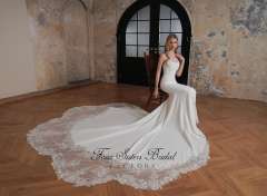 Long Mermaid Crepe Lace Train Wedding Dress With Detached Sleeve