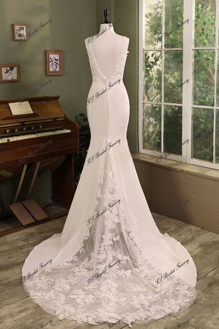 Mermaid Crepe Skirt Lace Wedding Gown With Beads
