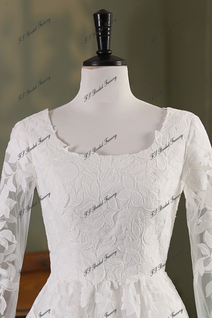 Modest Long Sleeve Tulle Wedding Gown With Slit