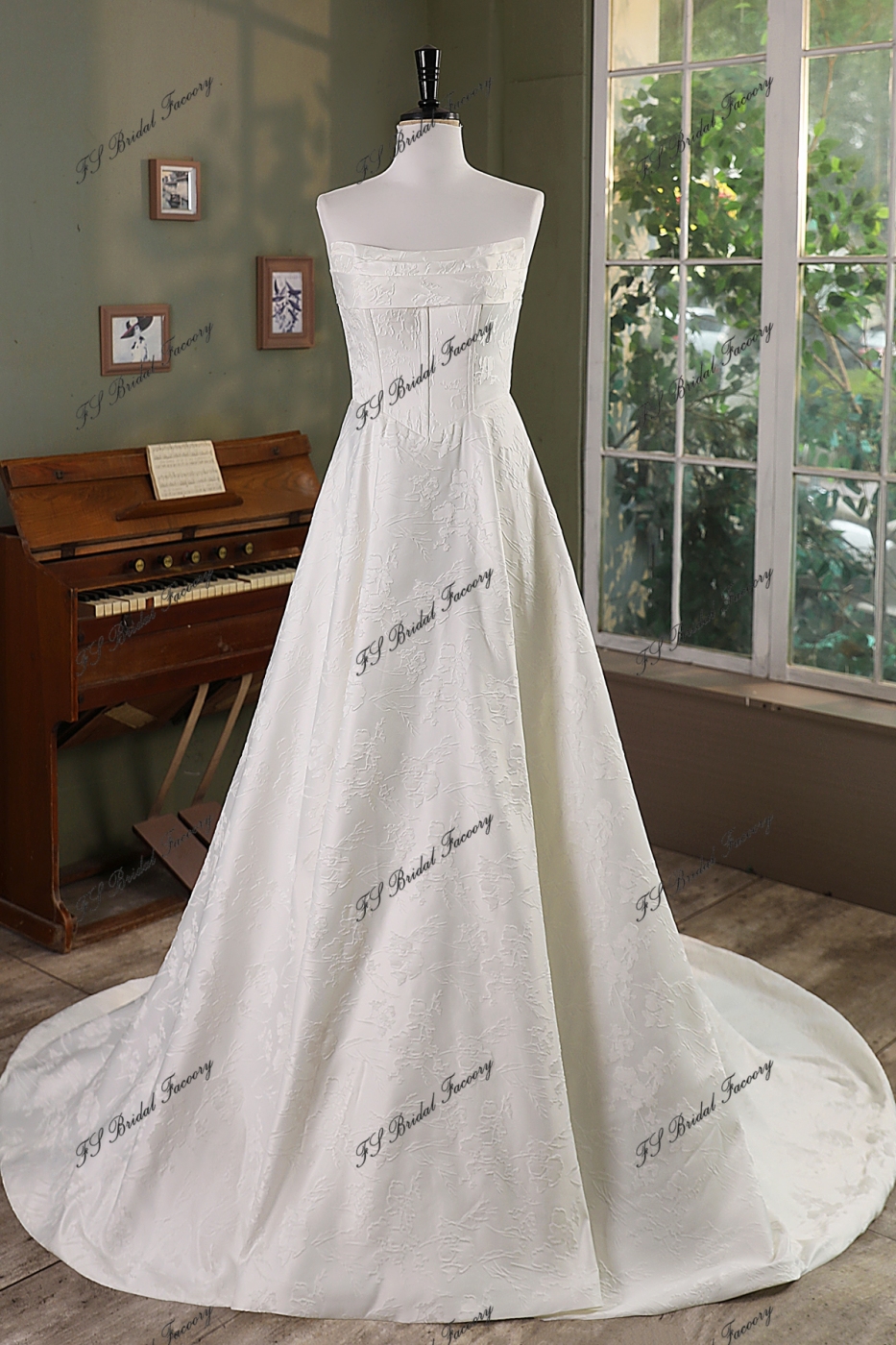 Ivory Jacquard Satin Pleat Neckline Wedding Gown With Pocket