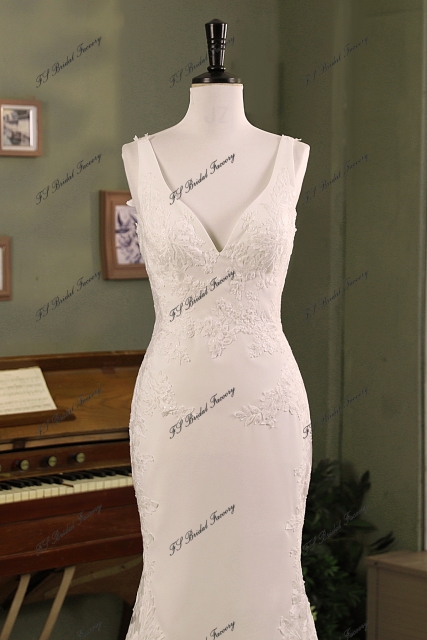 Mermaid Crepe Skirt Lace Wedding Gown With Beads