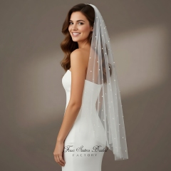 Classic Single-tier Pearl Veil