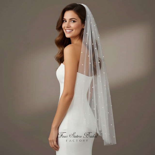 Classic Single-tier Pearl Veil