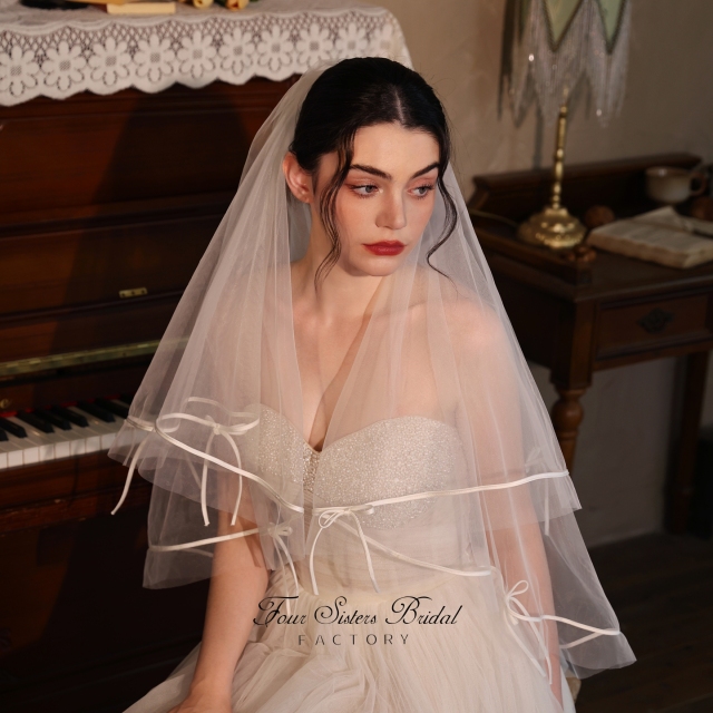 Two-tier,Bow and Ribbon Edge Bridal Veils