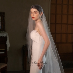 High-Clarity Beading Bridal Veils