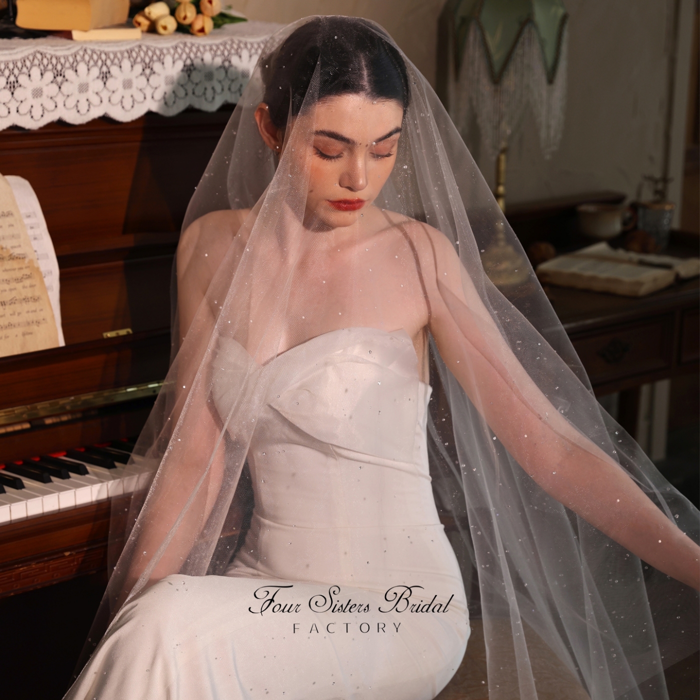 High-Clarity Beading Bridal Veils