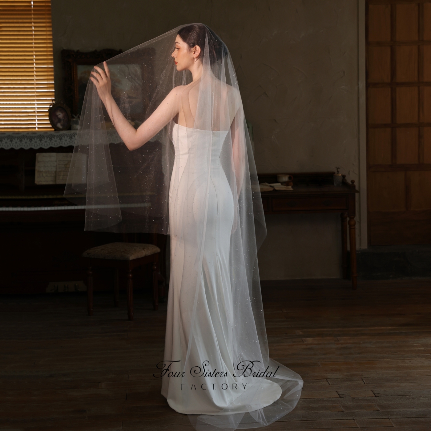 High-Clarity Beading Bridal Veils