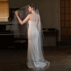 High-Clarity Beading Bridal Veils
