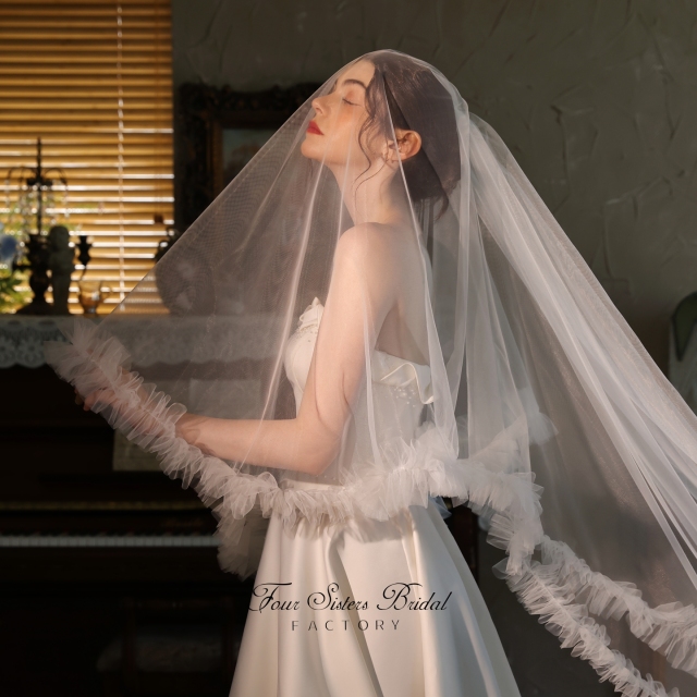 Long Length Ruffled Edge Bridal Veils
