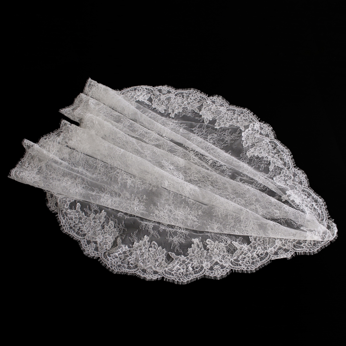 Eyelash Lace Bridal Veils