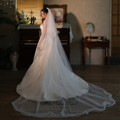 French Romantic Curly Edge Bridal Veils