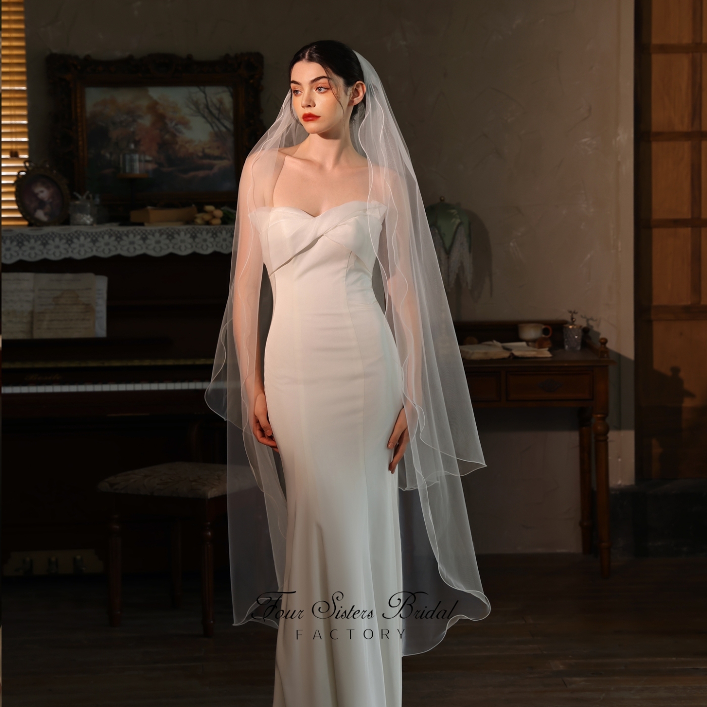 Two-tier Curly Edge Bridal Veils