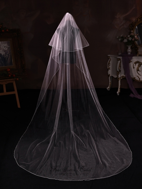 Elegant Long Wedding Veils