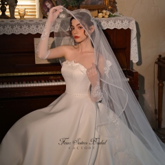 Long Lace Bridal Veils