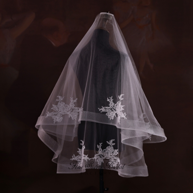 Ribbon Edge Lace Bridal Veils