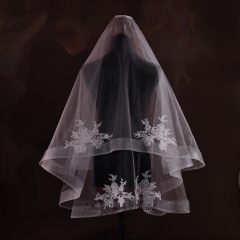 Ribbon Edge Lace Bridal Veils