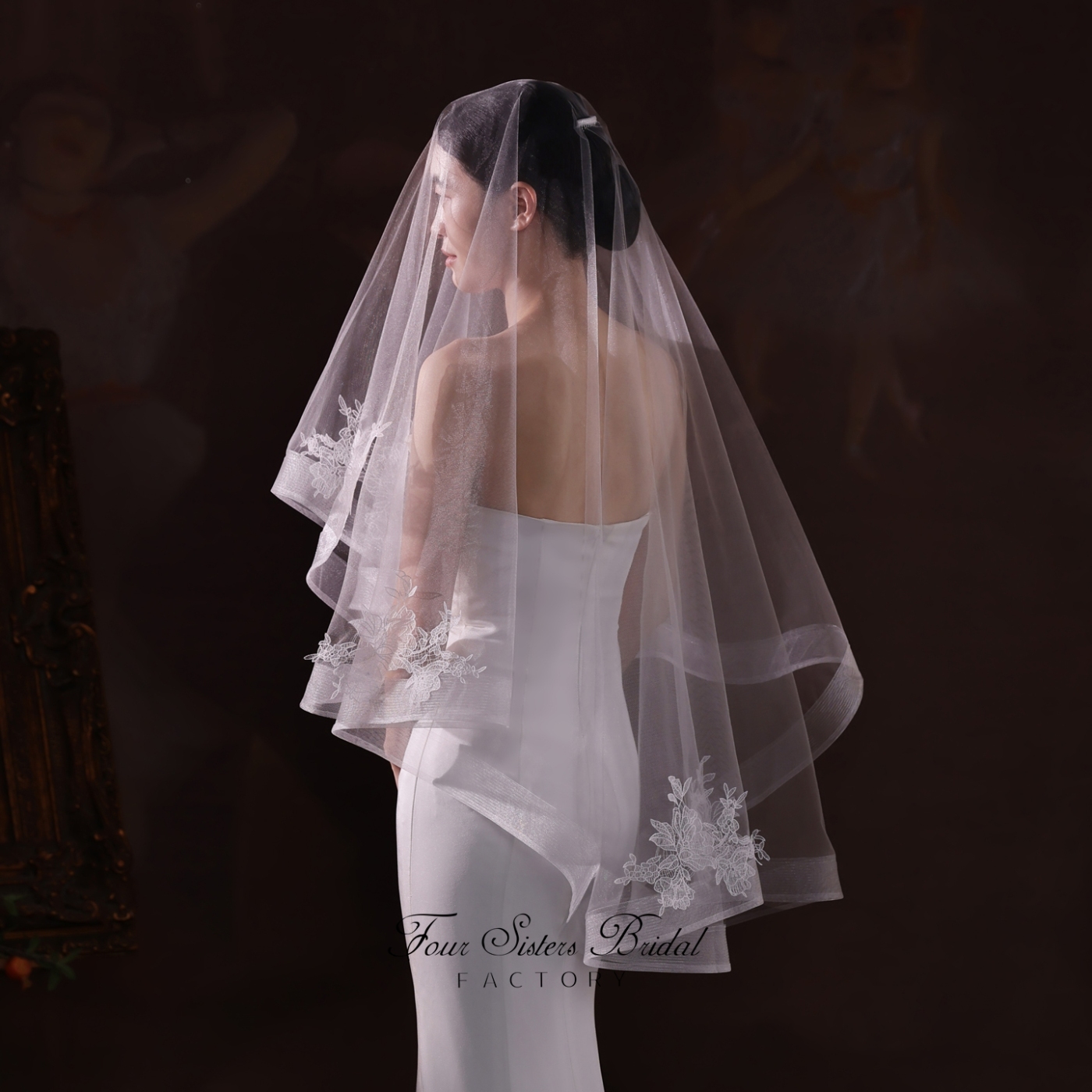Ribbon Edge Lace Bridal Veils