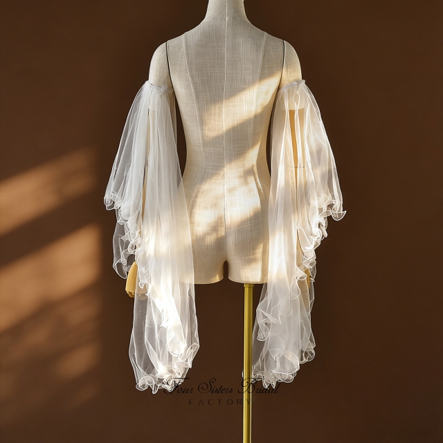 Detachable Ruffled Edge Bridal Sleeves