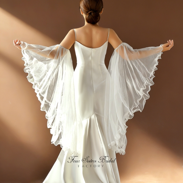 Detachable Ruffled Edge Bridal Sleeves