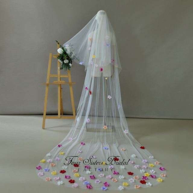 Two Layers 3D Colorful Flowers Veils