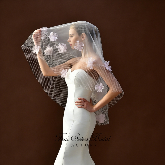 3D Flowers Romantic Special Tulle Veils No Comb