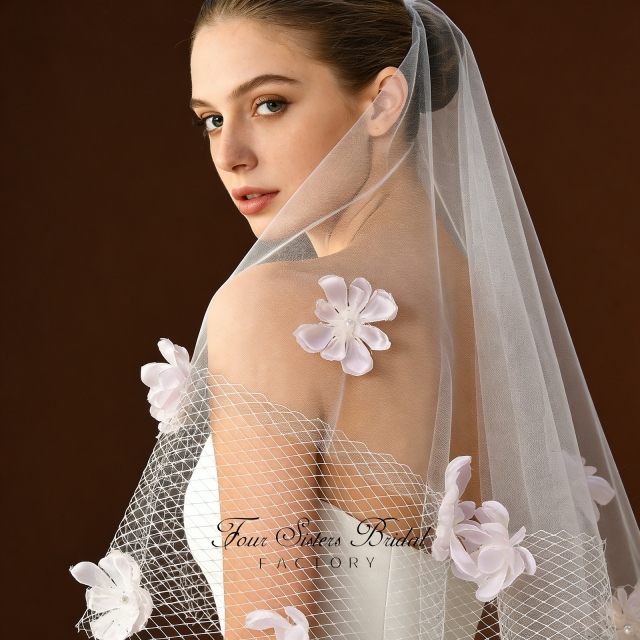 3D Flowers Romantic Special Tulle Veils No Comb