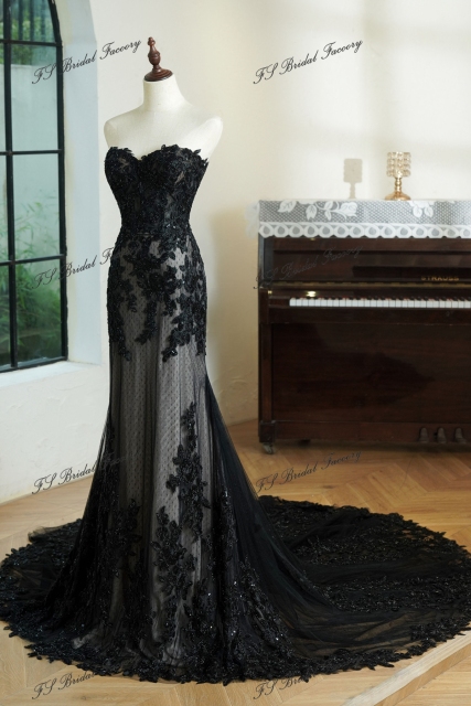 Beading Lace Appliqué Mermaid Wedding Gown