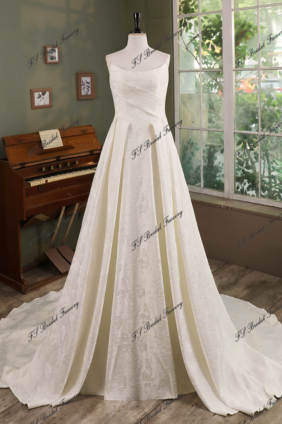 Ivory Jacquard Satin Pleat Neckline Wedding Gown With Pocket