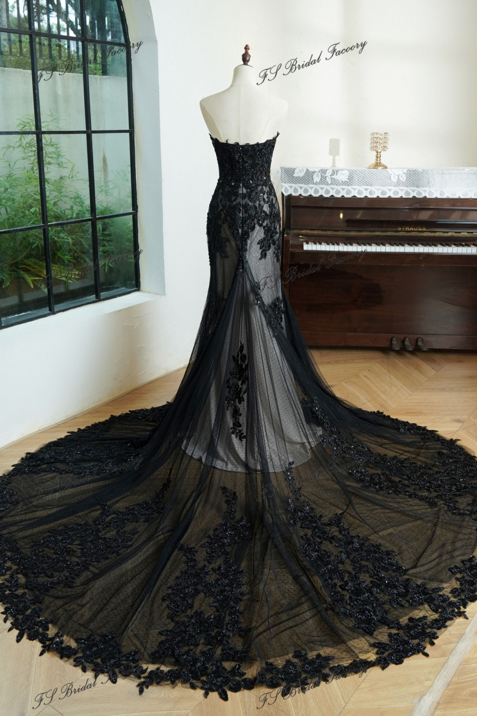 Beading Lace Appliqué Mermaid Wedding Gown
