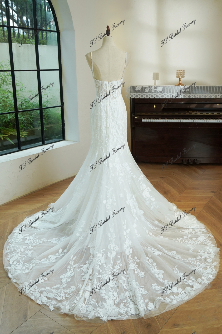Plunging V-neckline Lace Mermaid Wedding Gown With thin pearl straps