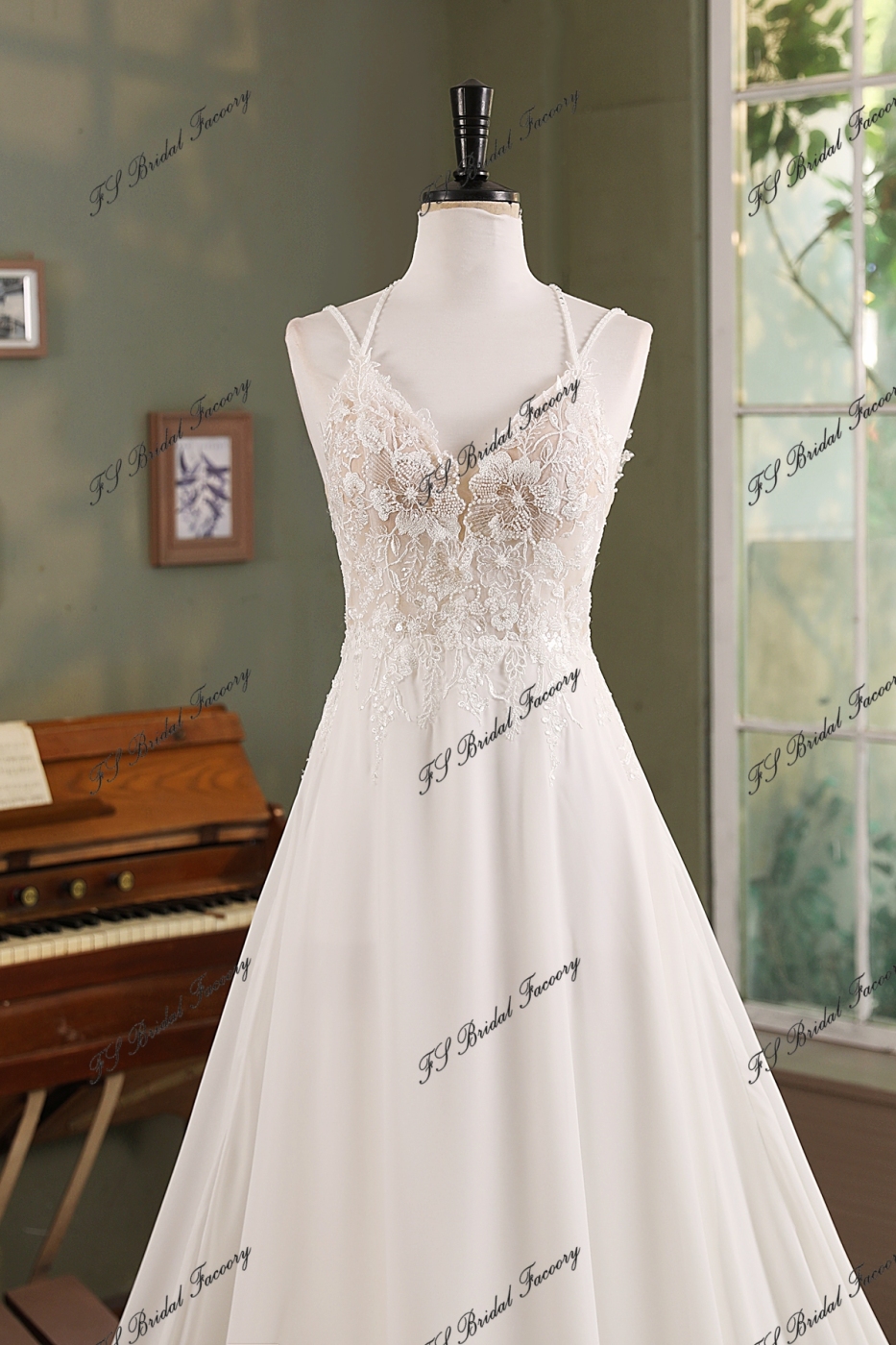 Lace Chiffon A-line Wedding Gown With Lace Appliqué Train