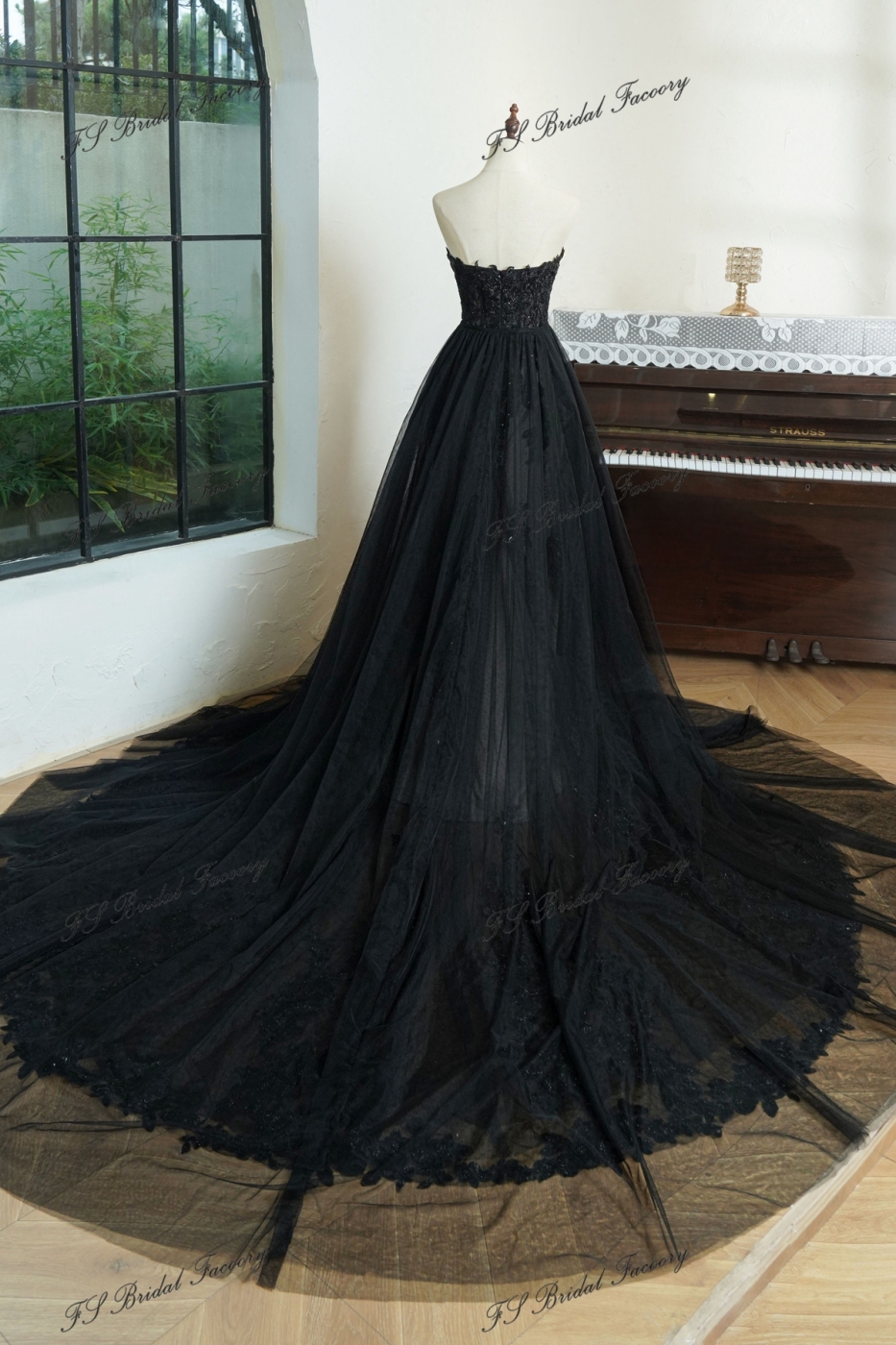 Beading Lace Appliqué Mermaid Wedding Gown