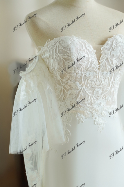 Mermaid Crepe Skirt Lace Wedding Gown With Tulle Sleeves
