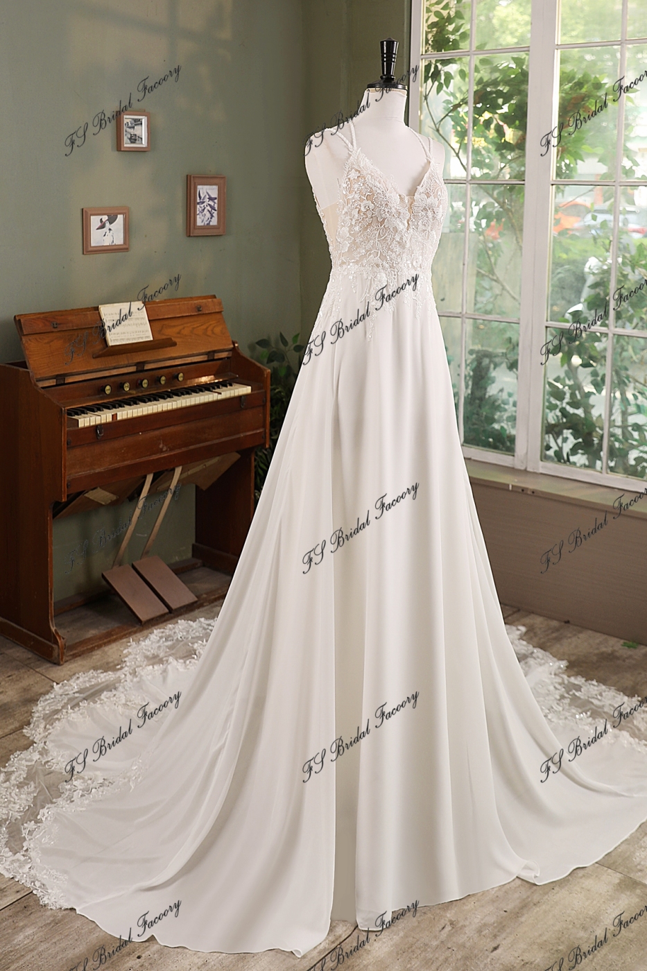 Lace Chiffon A-line Wedding Gown With Lace Appliqué Train