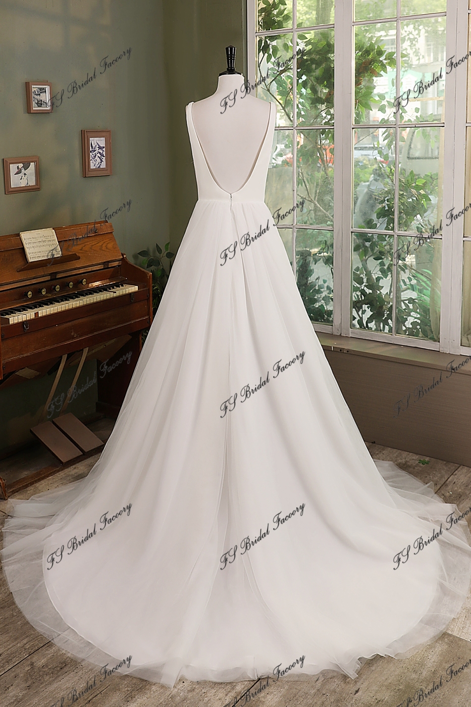 Simple Tulle A-Line Bridal Gown